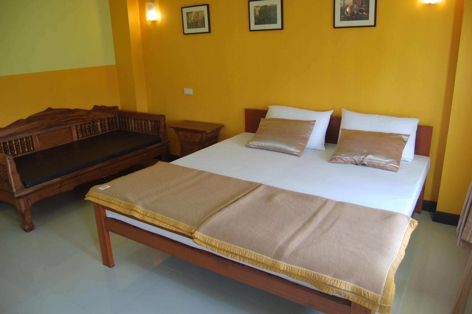 Saengthong Resort Chiangmai 치앙마이 외부 사진