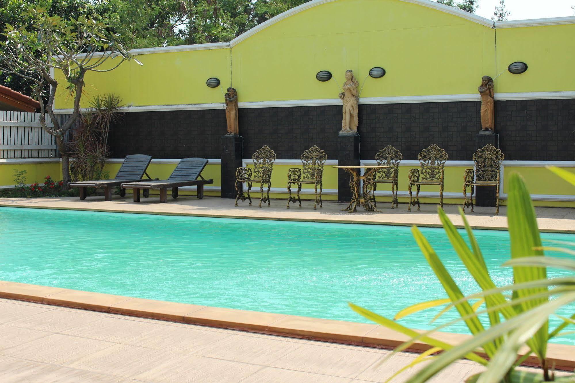 Saengthong Resort Chiangmai 치앙마이 외부 사진
